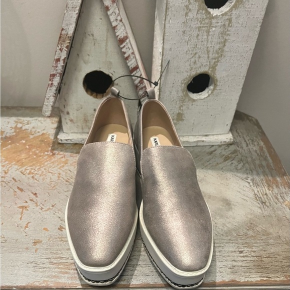 Karl Lagerfeld Womens 8.5 Metallic Platform Slip-Ons - Picture 3 of 10